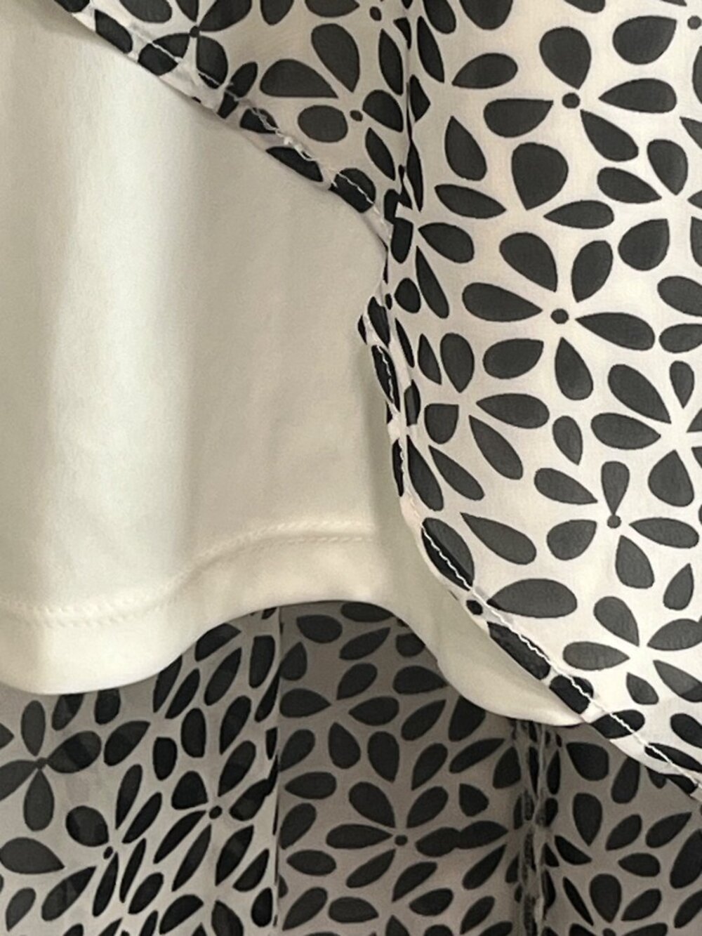 Eliza J. Split Sleeve Faux Wrap Dress, White/Black, Sz. 0 - Picture 9 of 12